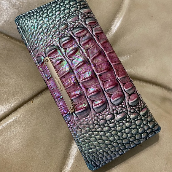 Brahmin Violet Quartz Ady Wallet Melbourne Leather READ - Picture 3 of 14